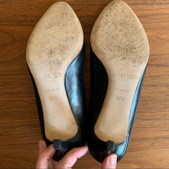 Jimmy Choo Black Leather 2.5 Inch Pumps Size 37.5 - Picture 8 of 11
